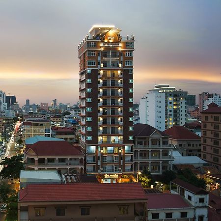 Queen Mansion Phnom Penh Extérieur photo